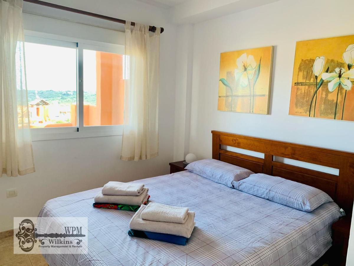 Beautiful 2-Bed Apartment In Casares Costa Bahia de Casares Esterno foto